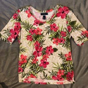 Karen Scott leopard print floral shirt size L